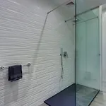 Luxury 3br With Marina Views Apartment