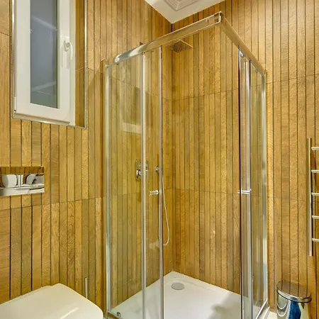 شقة Luxury 3br With Marina Views