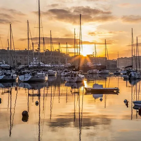 شقة Luxury 3br With Marina Views