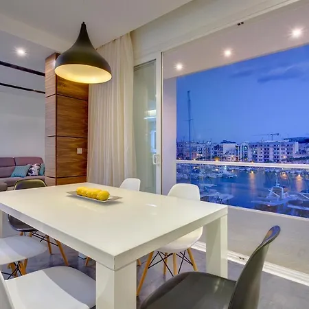 شقة Luxury 3br With Marina Views