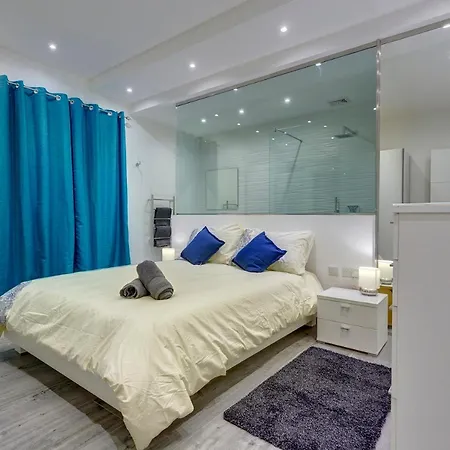 Apartment Luxury 3br With Marina Views Gzira